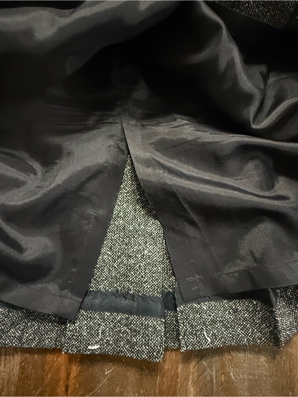 Ann Taylor Women’s Size 6P Fully Lined Side Zip Tweed Pencil Skirt EUC - Picture 3 of 6